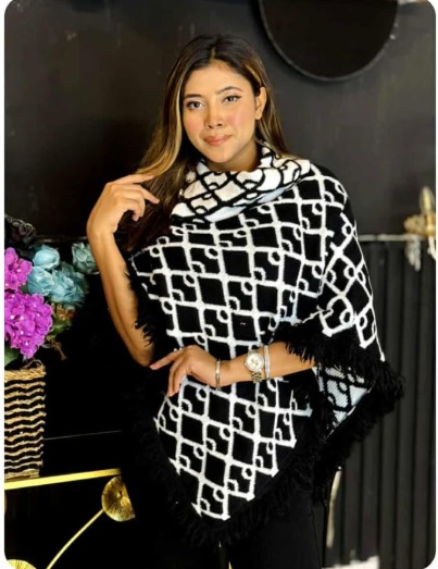 Ladies Winter Shall Chador - Image 2