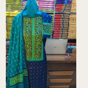 *স্টাইলিশ থ্রিপিছ সেট code: onrk