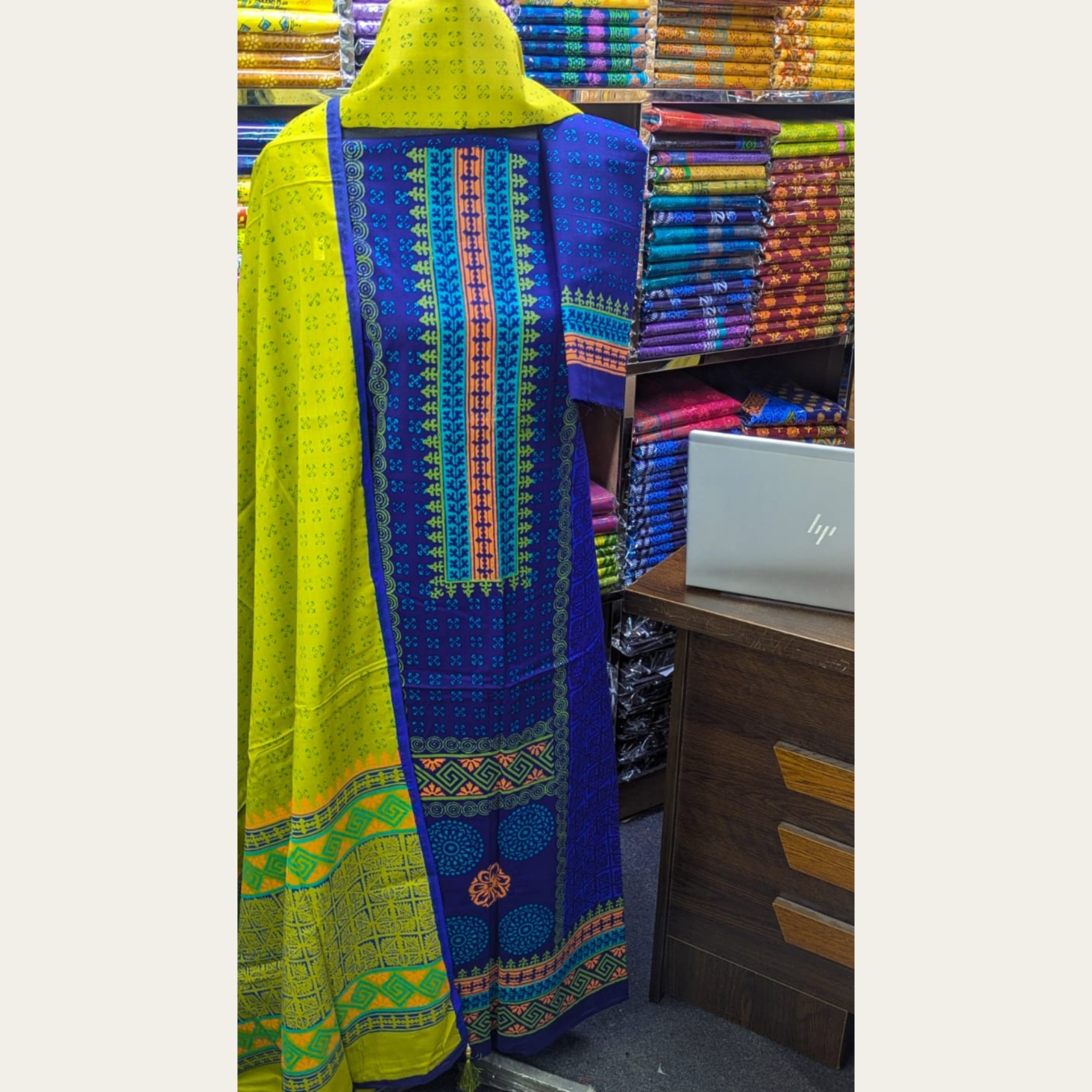 *স্টাইলিশ থ্রিপিছ সেট code: onrr - Image 2