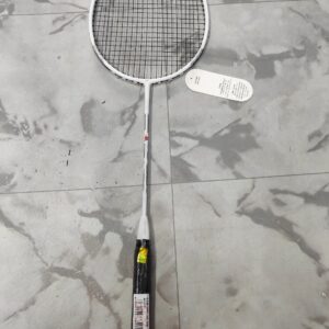 Yonex Voctric Z-Force II white ( Master Copy )