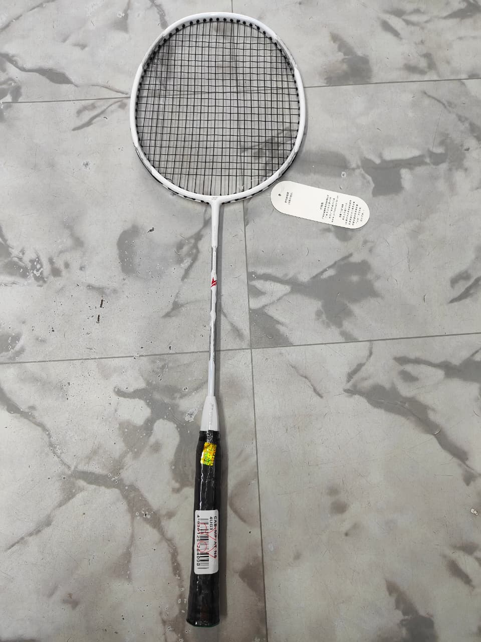 Yonex Voctric Z-Force II white ( Master Copy )